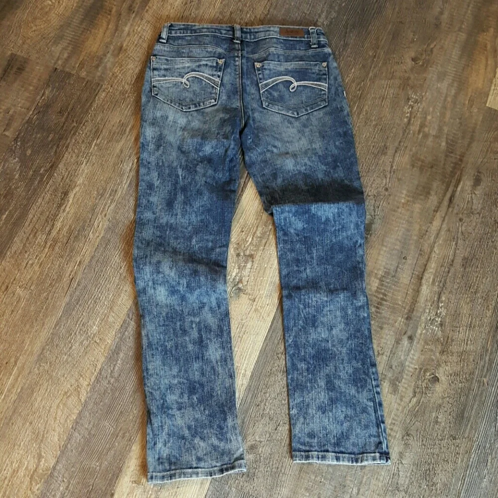Bundle Lot 2 Justice girl jeans and capri blue size 14R